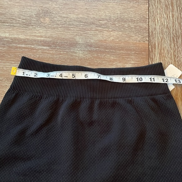 Mia and Tess from Paper Store fleece lined leggings size L/XL Black textured - Picture 5 of 5